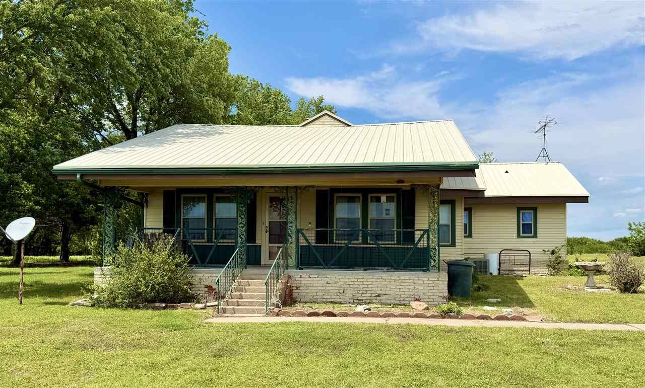 Property Photo:  3501 W Hubbard Road  OK 74601 