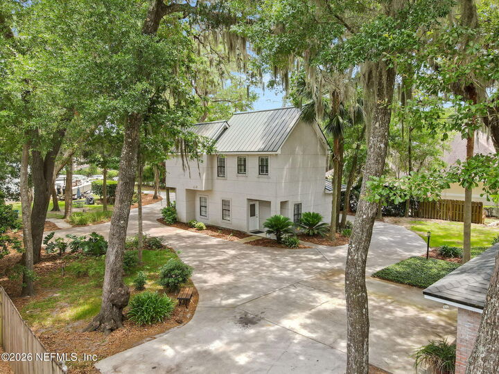 Property Photo: 86183 Meadowfield Bluffs Road FL 32097
