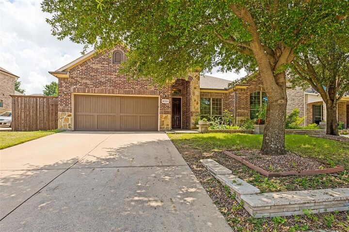 Property Photo:  6734 Trailblazer Way  TX 75236 