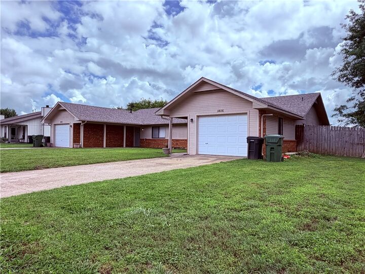 Property Photo:  1813 & 1815 S 14th Place  AR 72758 