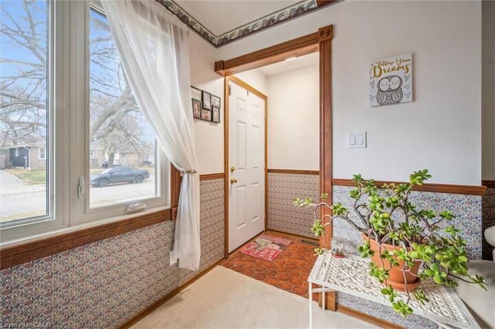 Property Photo: 217 Johanna Drive ON N1S 4C5