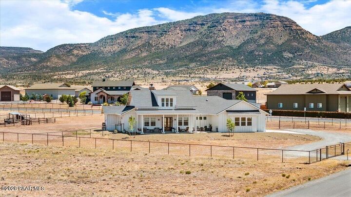 Property Photo:  12642 E Bareback Road  AZ 86315 