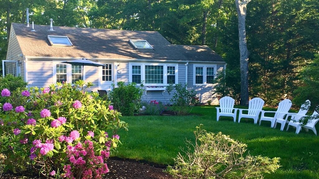 Property Photo:  10 Wharf Ave  MA 02649 