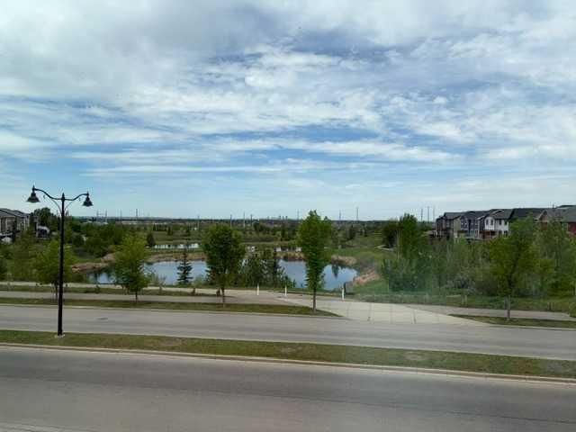 Photo de la propriété:  264 Auburn Bay Drive SE  AB T3M 0S1 