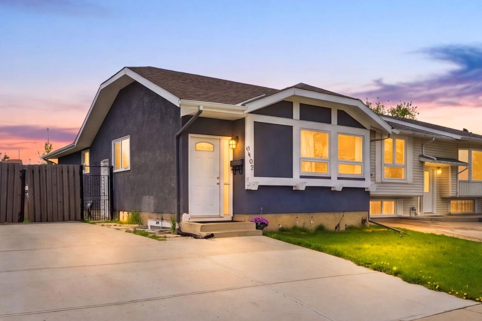 Property Photo: 6907 4 Avenue NE AB T2A 6M1