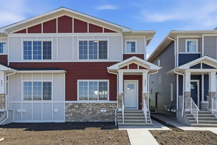 9993 Huxbury Drive NE — photo 1
