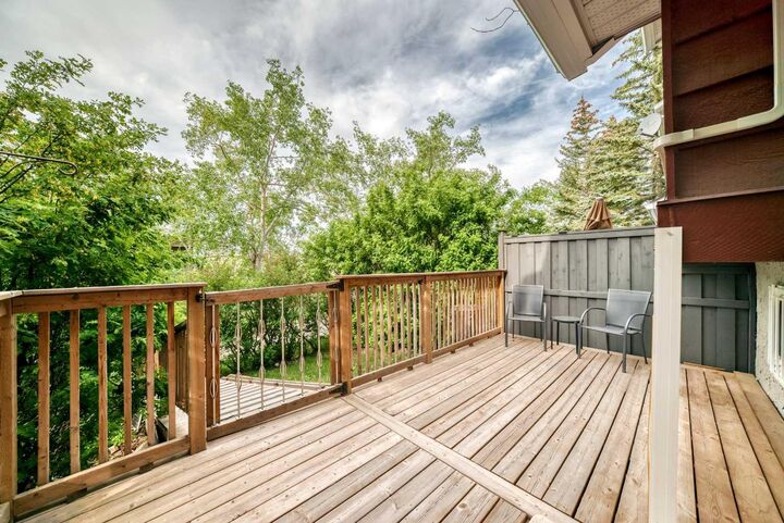 Photo de la propriété:  6915 Ranchview Drive NW 23  AB T3G 1R8 
