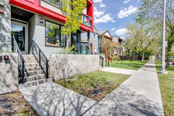 Property Photo: 1734 11 Avenue SW 304 AB T3C 0N4
