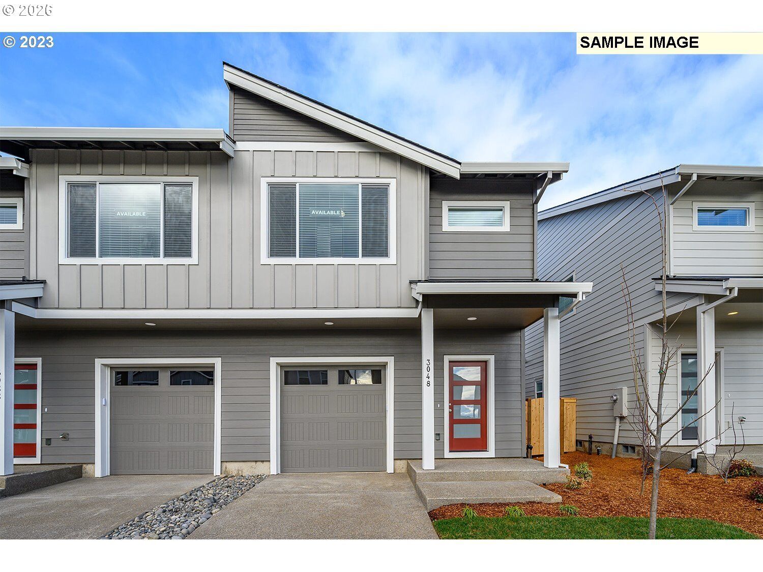 Property Photo: 2725 S Heather St OR 97113