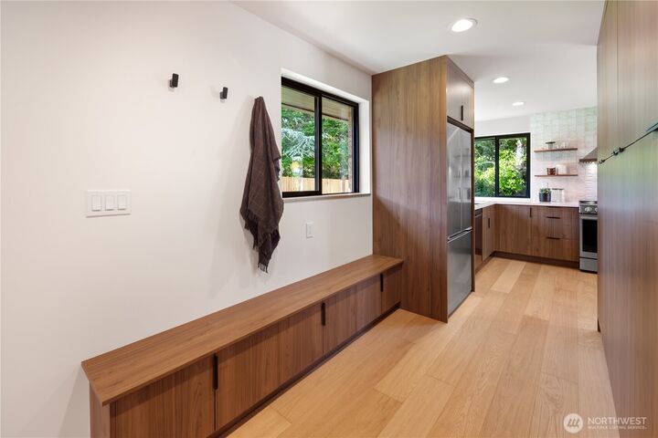 Property Photo: 4114 48th Avenue S WA 98118