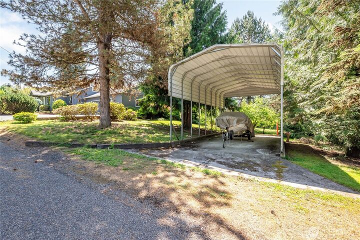 Property Photo:  111  Appleman Drive  WA 98611 