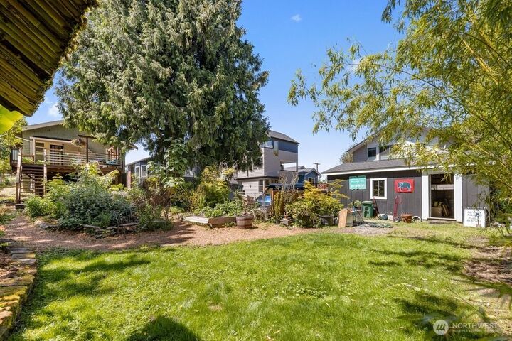 Property Photo:  932  Martin Luther King Jr Way  WA 98122 