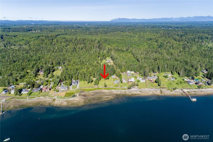 Property Photo:  3081 E Pickering Rd  WA 98584 