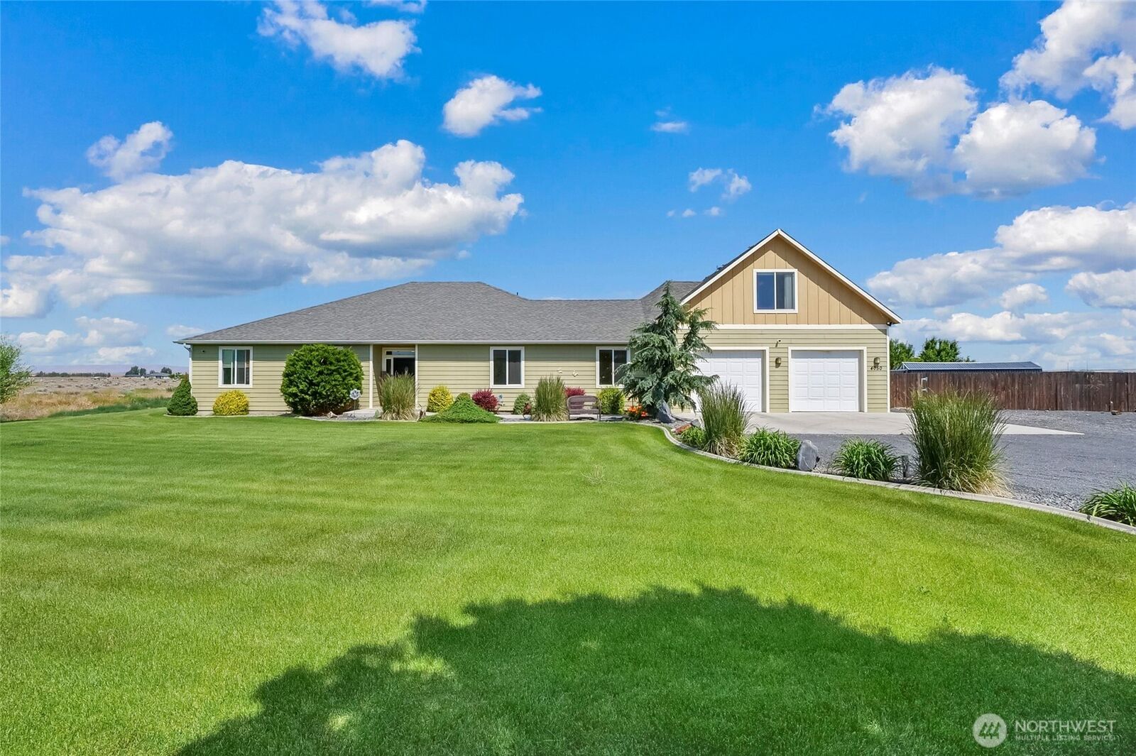 Property Photo:  4050 Rd  7.4  NE  WA 98837 