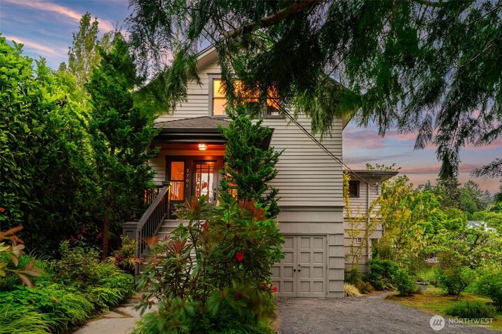 Property Photo: 2701 NE 94th Street WA 98115