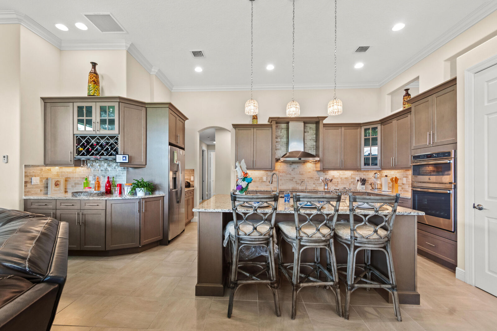Property Photo: 4405 65th Drive FL 32967