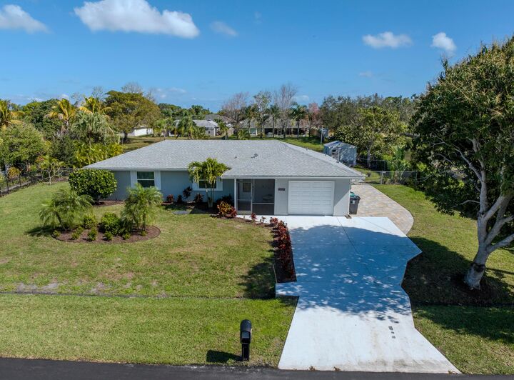 Property Photo:  2513 SE Hallahan Street  FL 34952 
