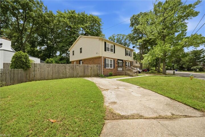 Property Photo:  9396 Pine Tree Rd A  VA 23503 