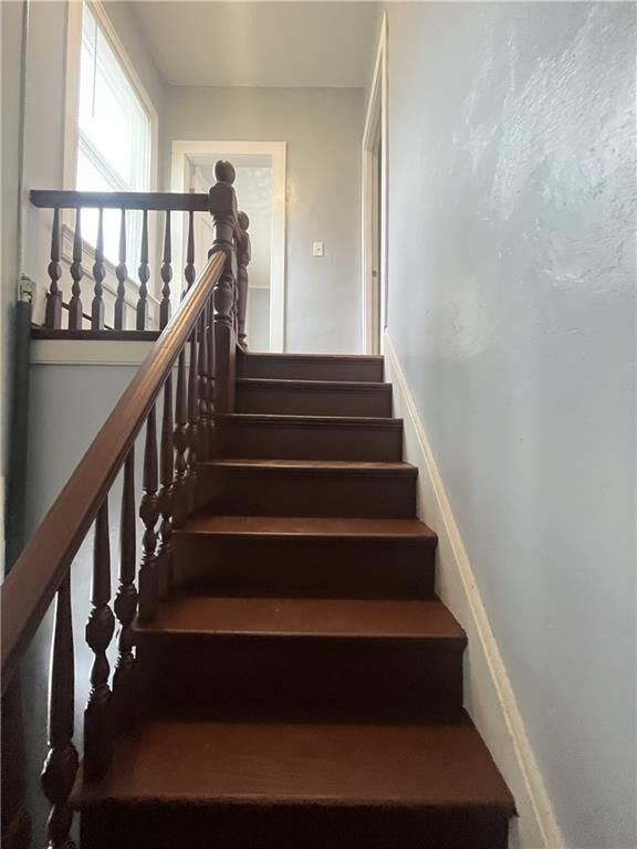 Property Photo:  25 Tenth Street 2  RI 02914 