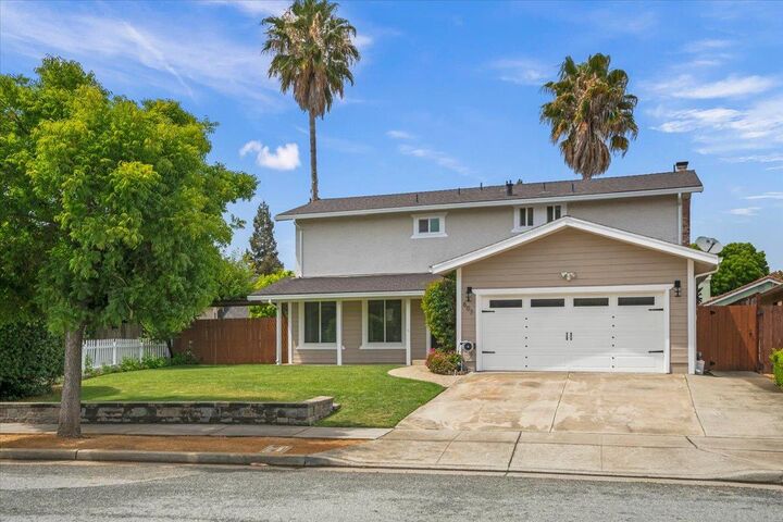Property Photo:  807 Ramona Way  CA 95020 