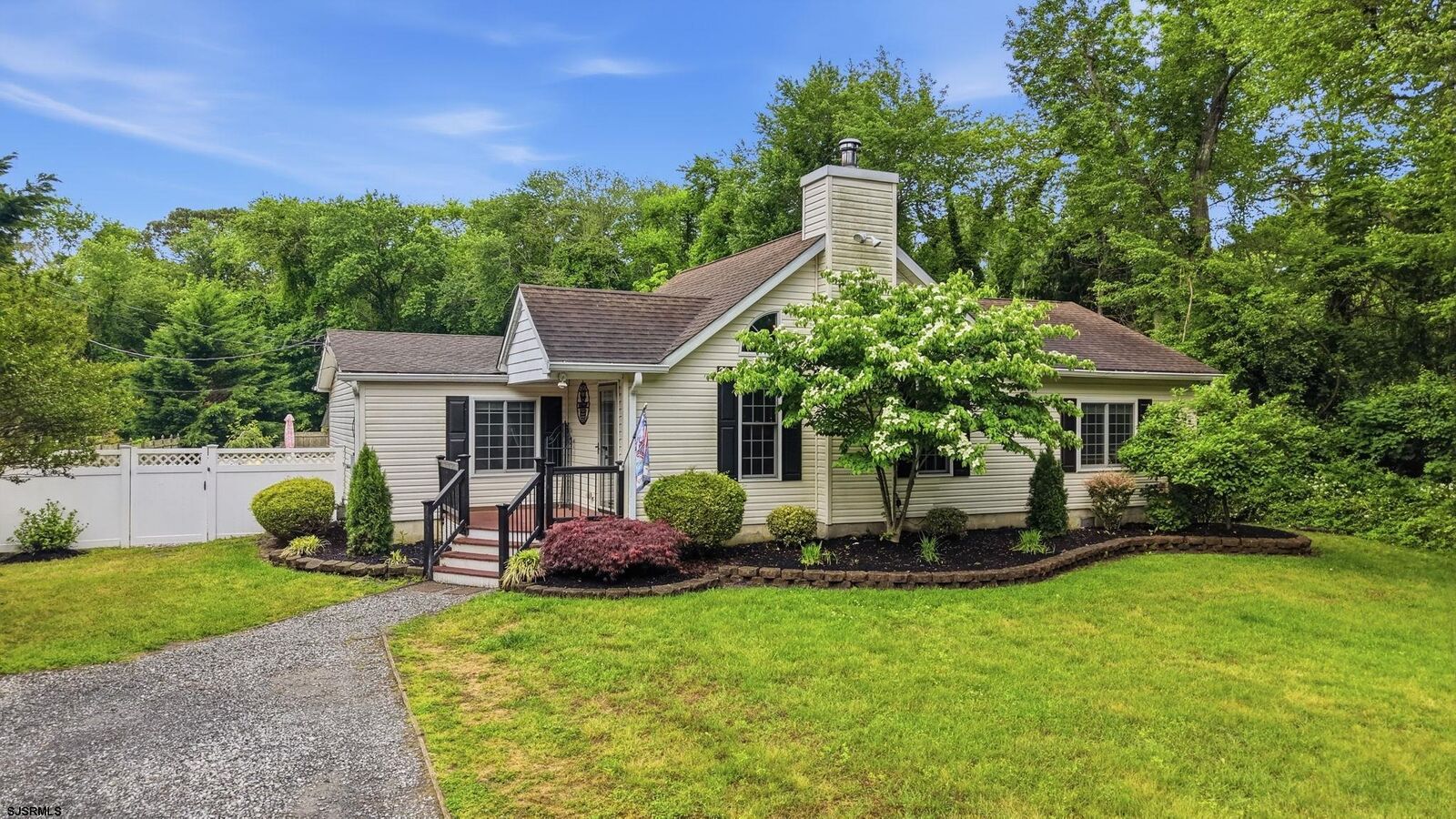 Property Photo:  534 E Brook Ln  NJ 08205 