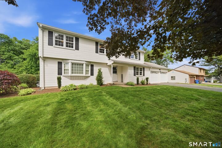 Property Photo: 211 Valley View Road CT 06040