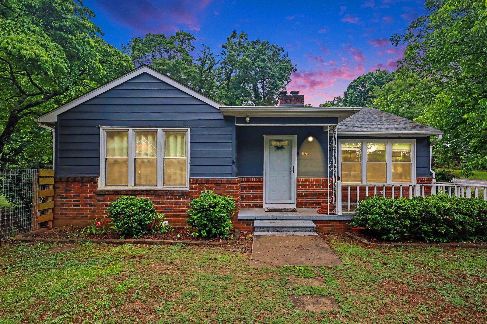 Property Photo:  106 Hancock Avenue  SC 29302 