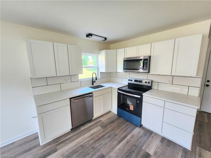 Property Photo:  1230 Lewis Street  NC 27288 