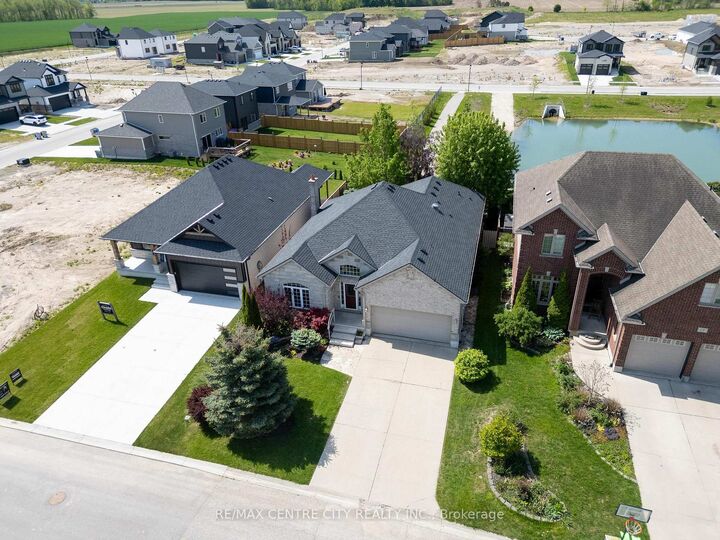 Property Photo: 19 Hamilton Street ON N0M 1A0