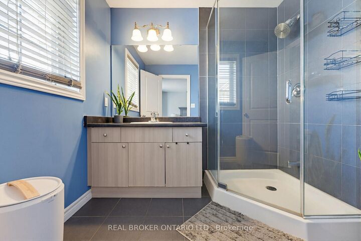 Property Photo: 100 Chester Drive 16 ON N1T 0C8