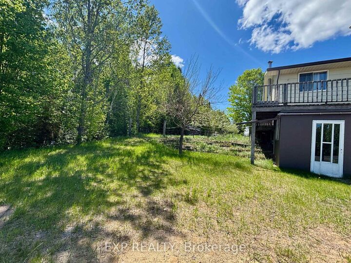 Property Photo: 2527 Matawatchan Road ON K0J 2R0