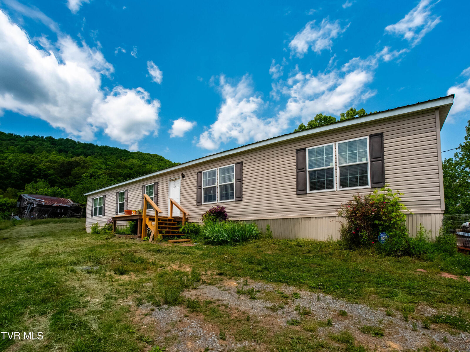 Property Photo:  3710 Goshen Valley Road  TN 37857 