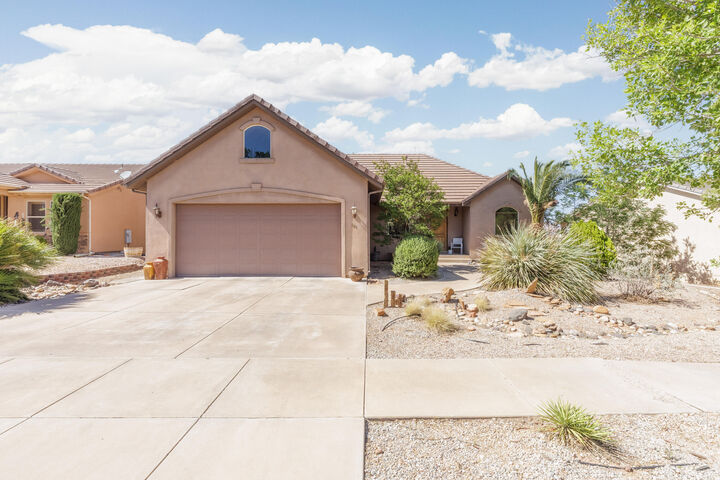 Property Photo:  681 E 3510 S  UT 84790 