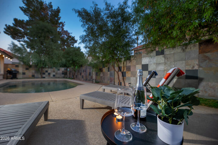 Property Photo:  4117 E Glenhaven Drive  AZ 85048 