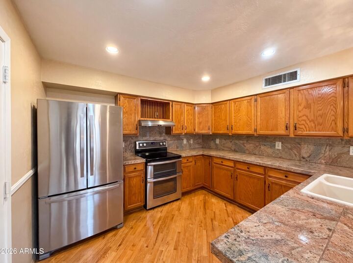 Property Photo:  12346 S Shoshoni Drive  AZ 85044 