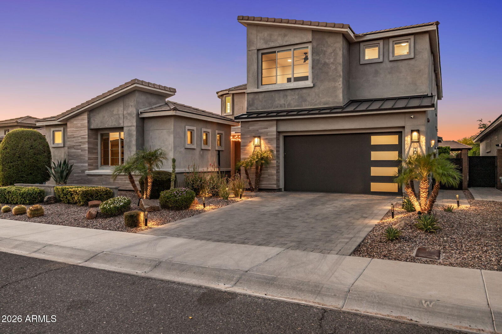 Property Photo:  3020 E Los Gatos Drive  AZ 85050 