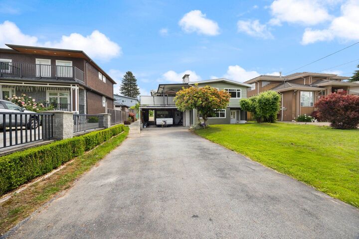 Property Photo: 1530 Sherlock Avenue BC V5A 2M8