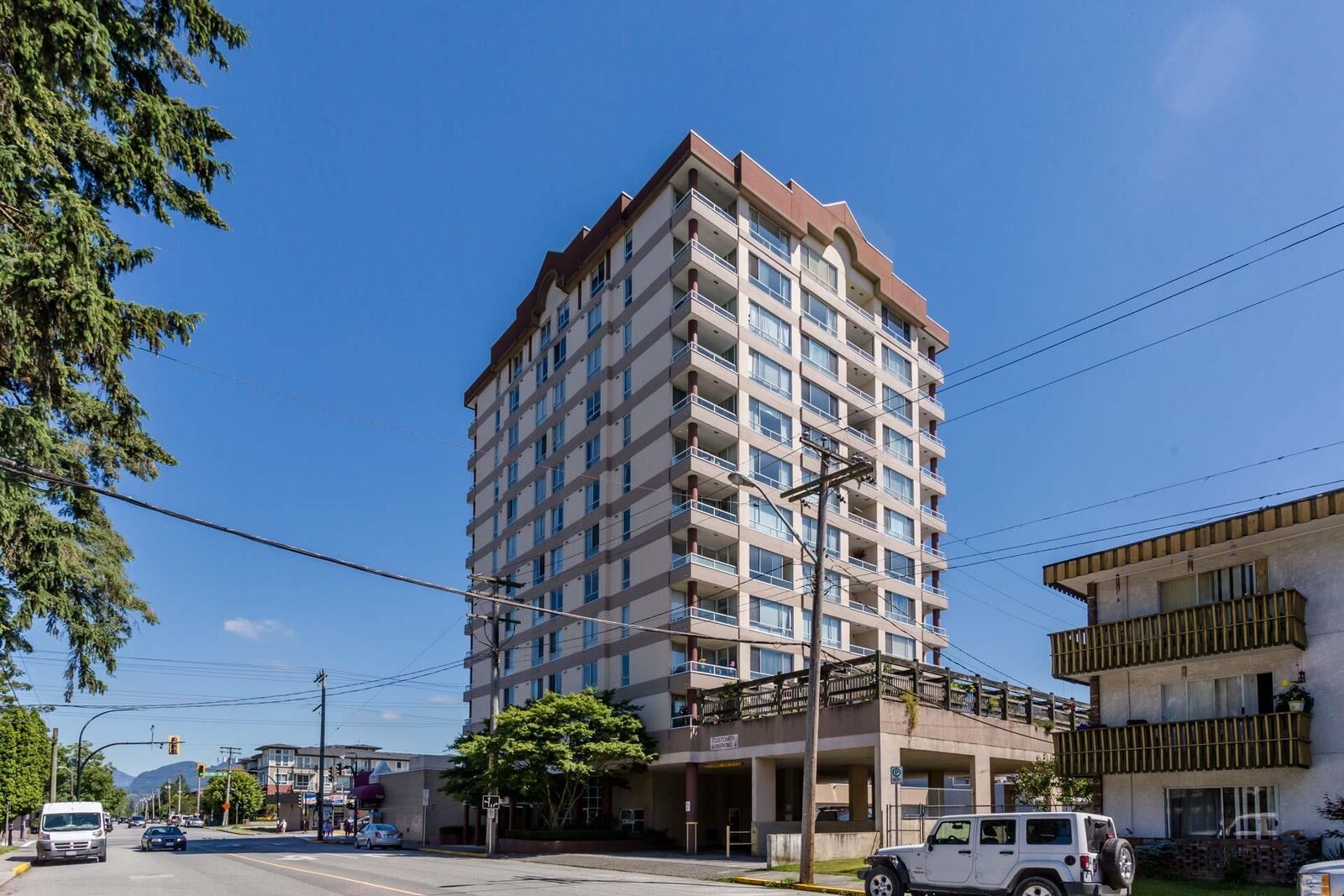 Property Photo: 11980 222 Street 903 BC V2X 0L8