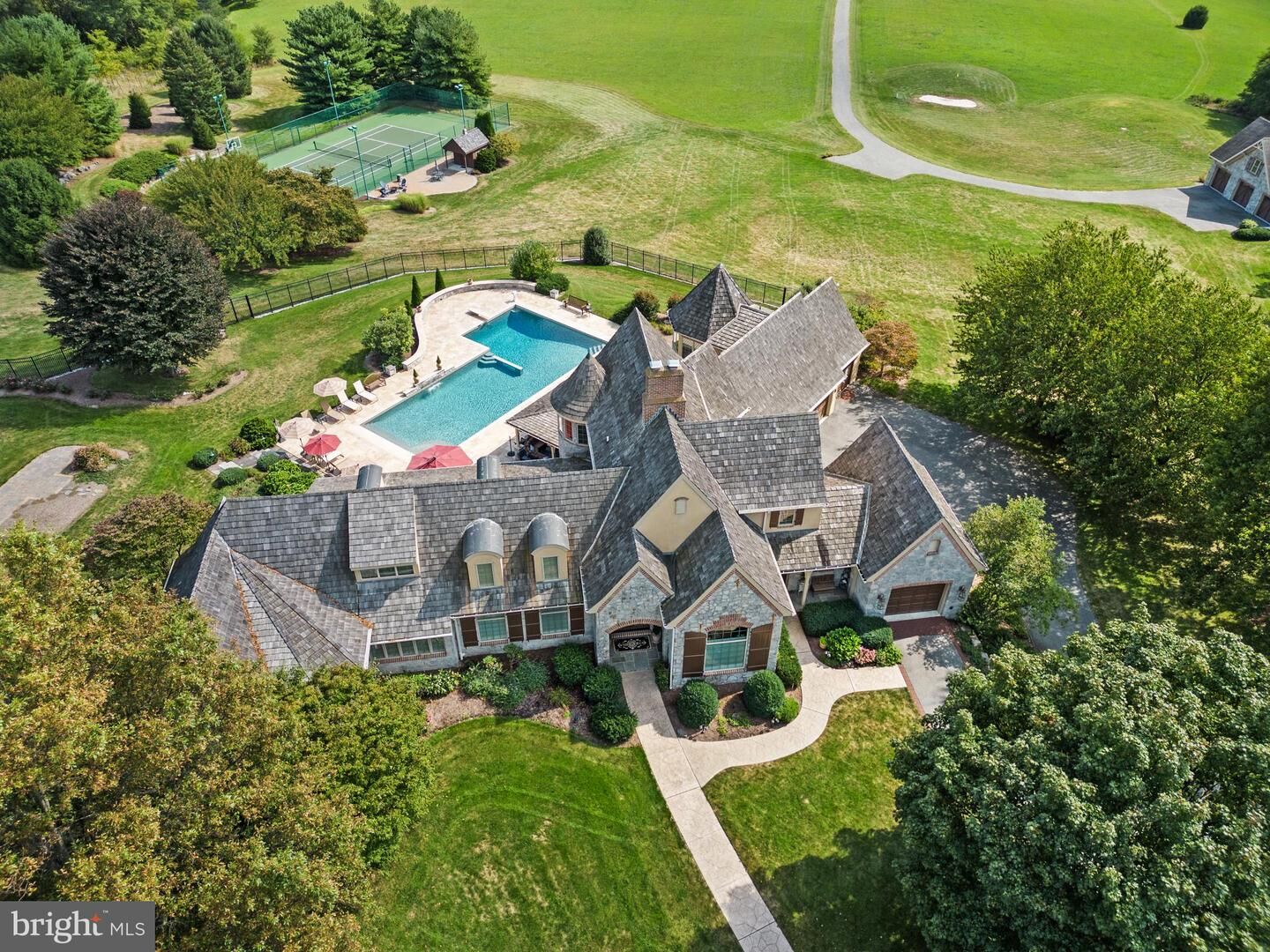 Property Photo:  500 Polo Lane  PA 17368 