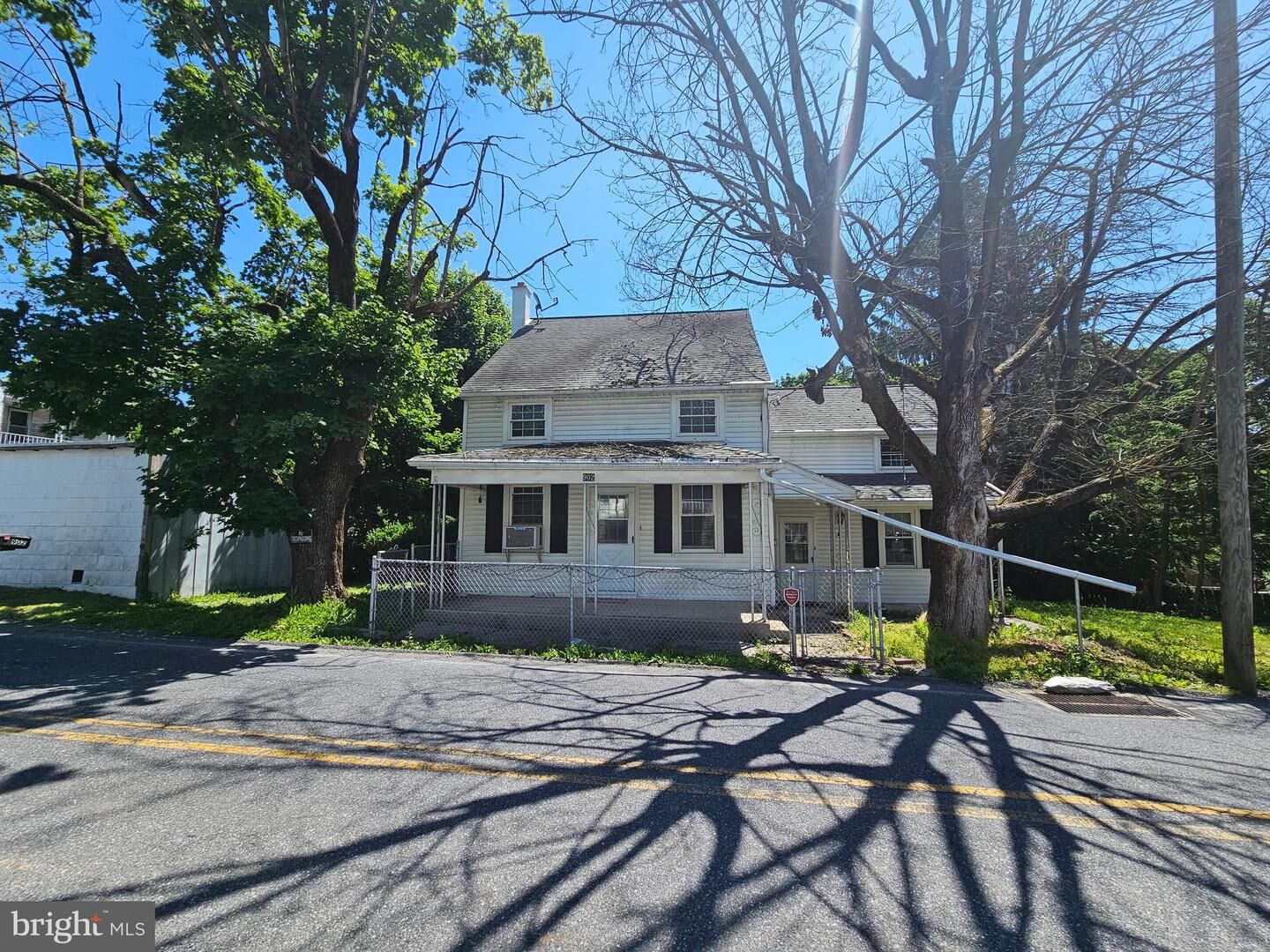 Property Photo: 902 Miller Street PA 17046