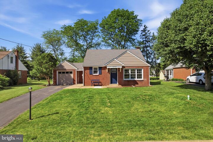 Property Photo: 2724 Beech Street PA 19440