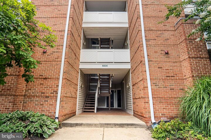 Property Photo:  6834 Brindle Heath Way D 236  VA 22315 