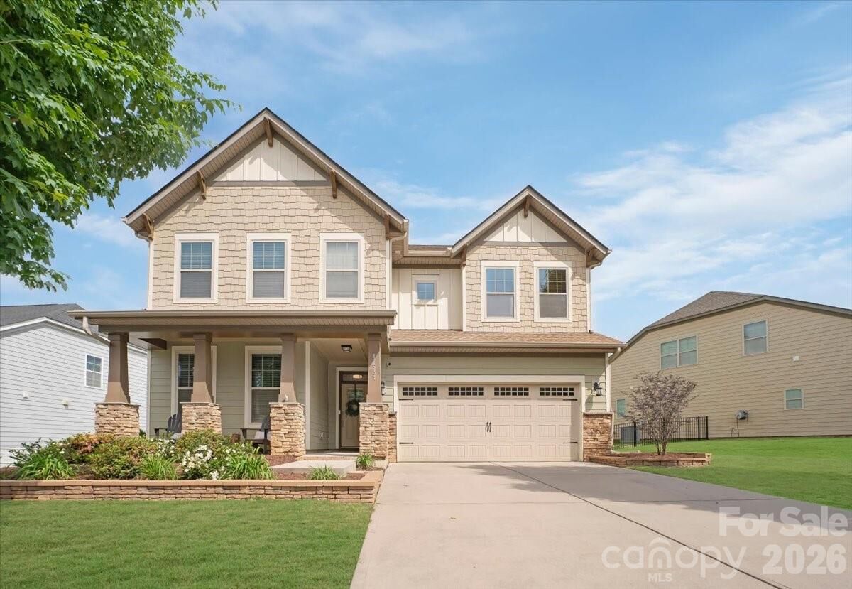 Property Photo:  17534 Austins Creek Drive  NC 28278 