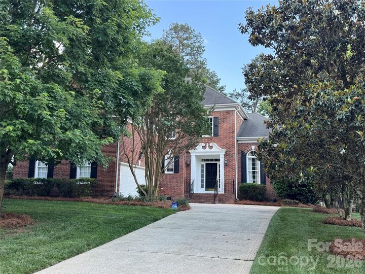 Property Photo:  18324 Turnberry Court  NC 28036 