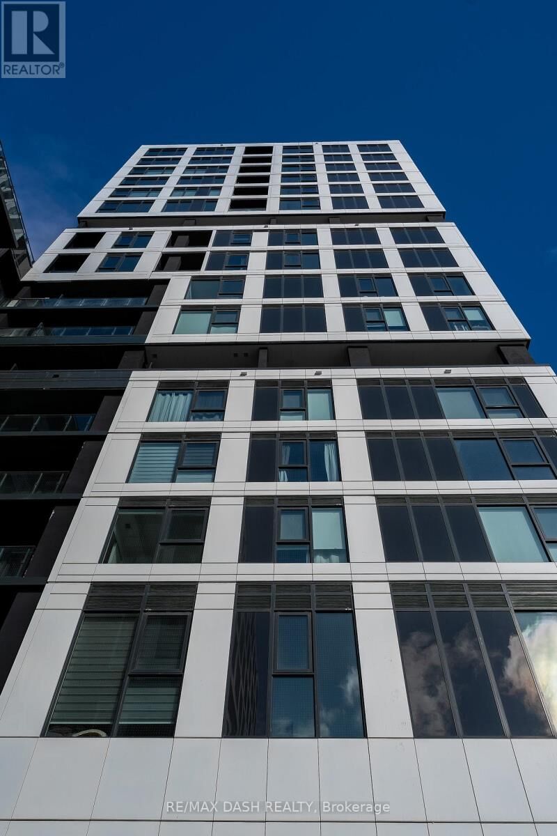 Property Photo: 1007 The Queensway Avenue 610 ON M8Z 0H4