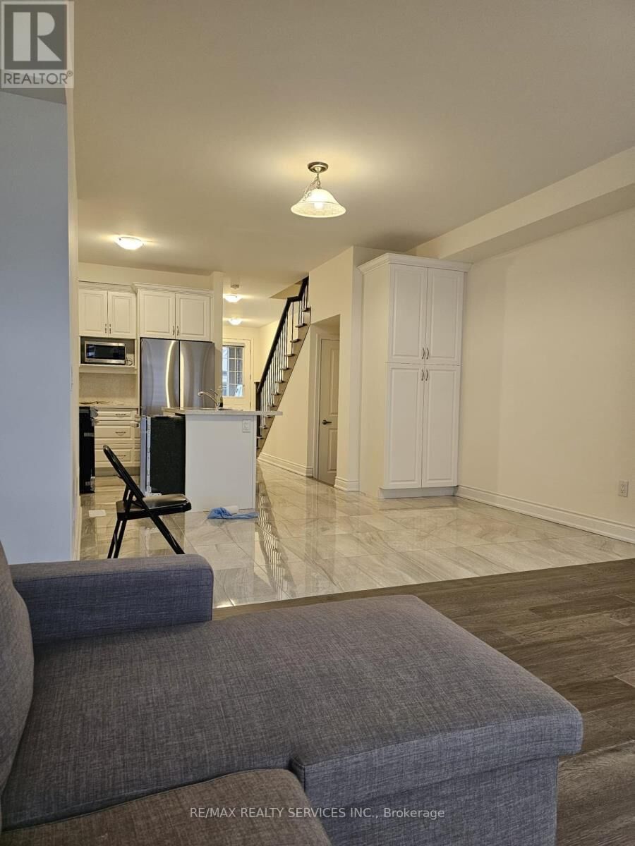 Property Photo: 32 Donald Stewart Road ON L7A 5J8
