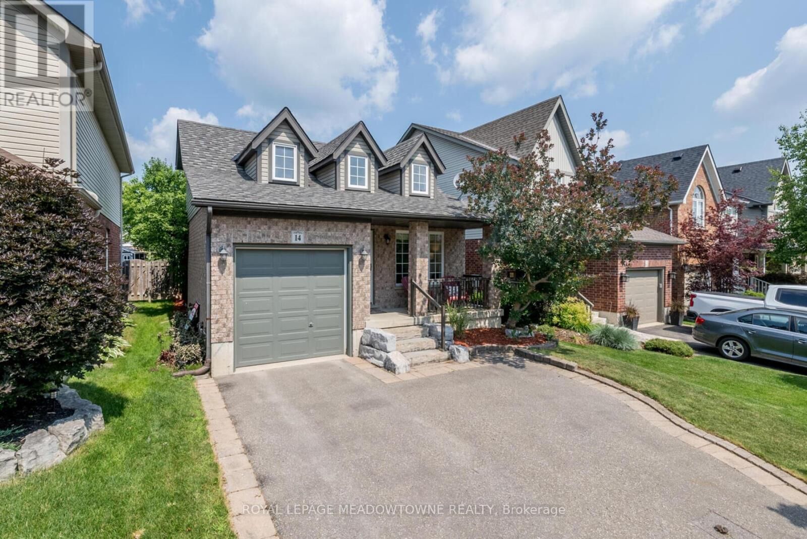 Property Photo: 14 Costigan Court ON L7G 6J2