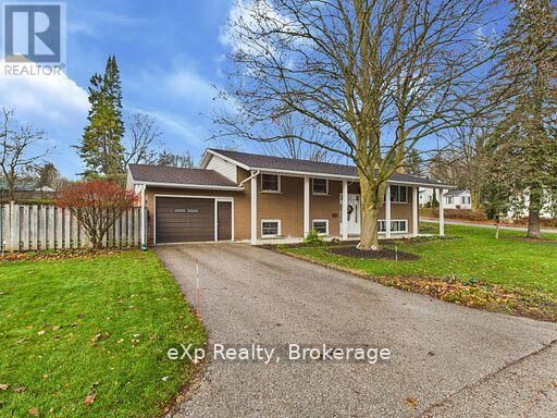 Property Photo:  303 Mary Street  ON N0G 2V0 