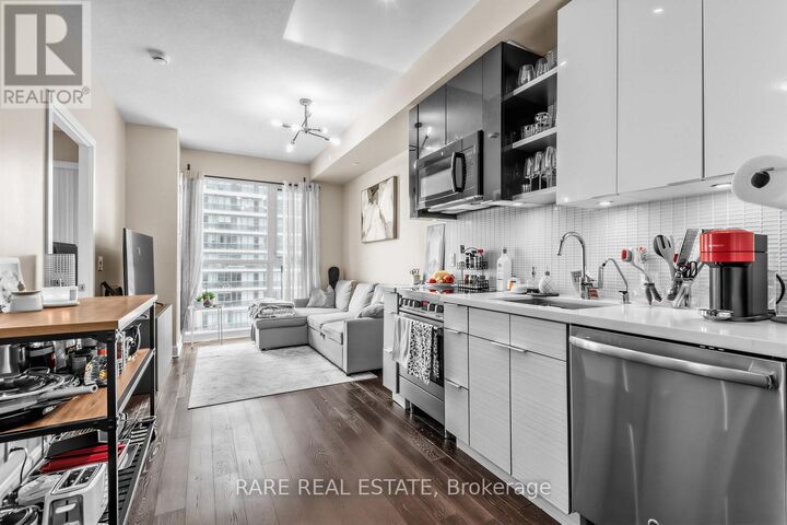 Property Photo:  33 Shore Breeze Drive 1505  ON M8V 1A1 