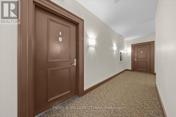 Property Photo: 70 Landry Street 1903 ON K1L 0A8